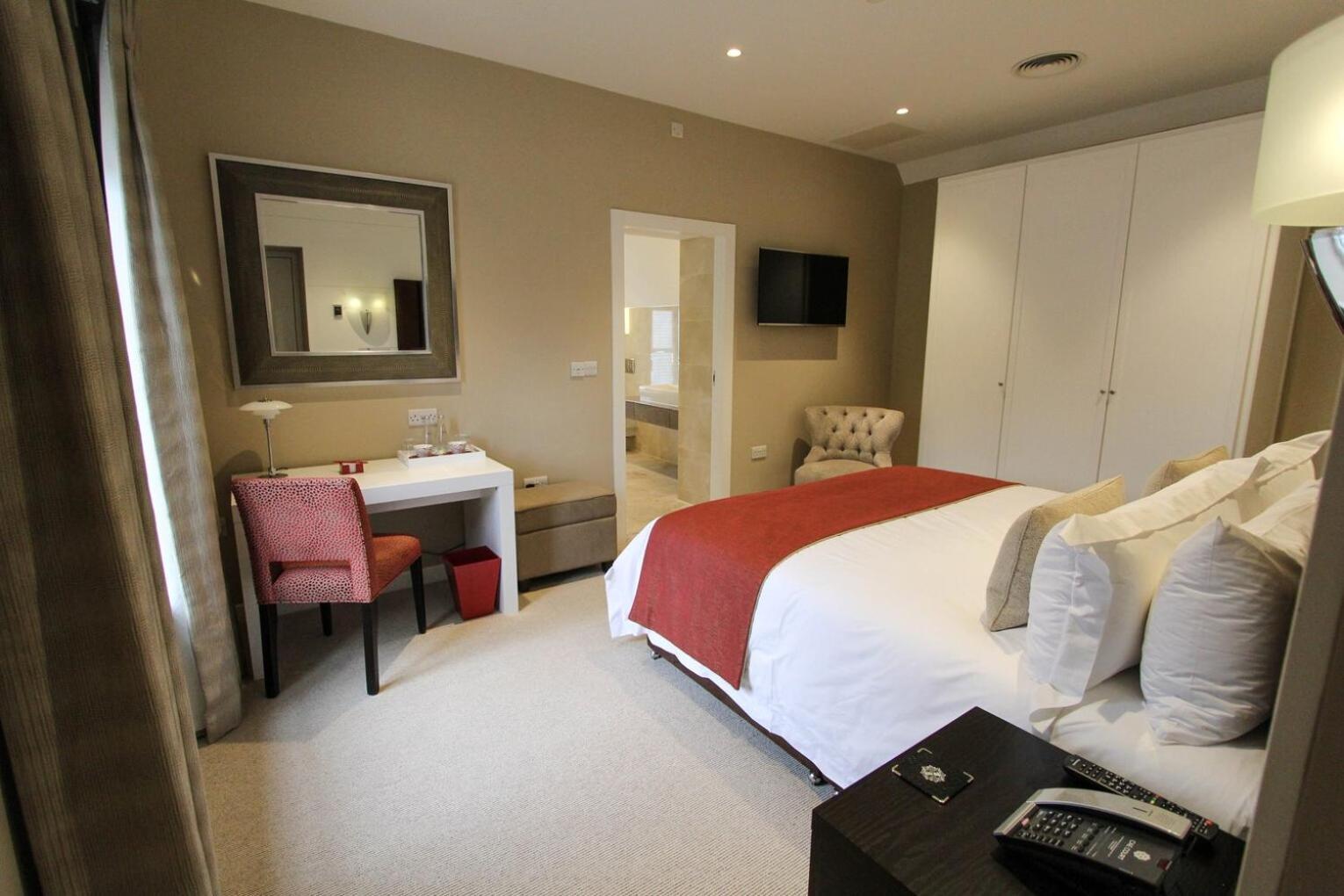Cae Court Hotel Bridgend  Dış mekan fotoğraf
