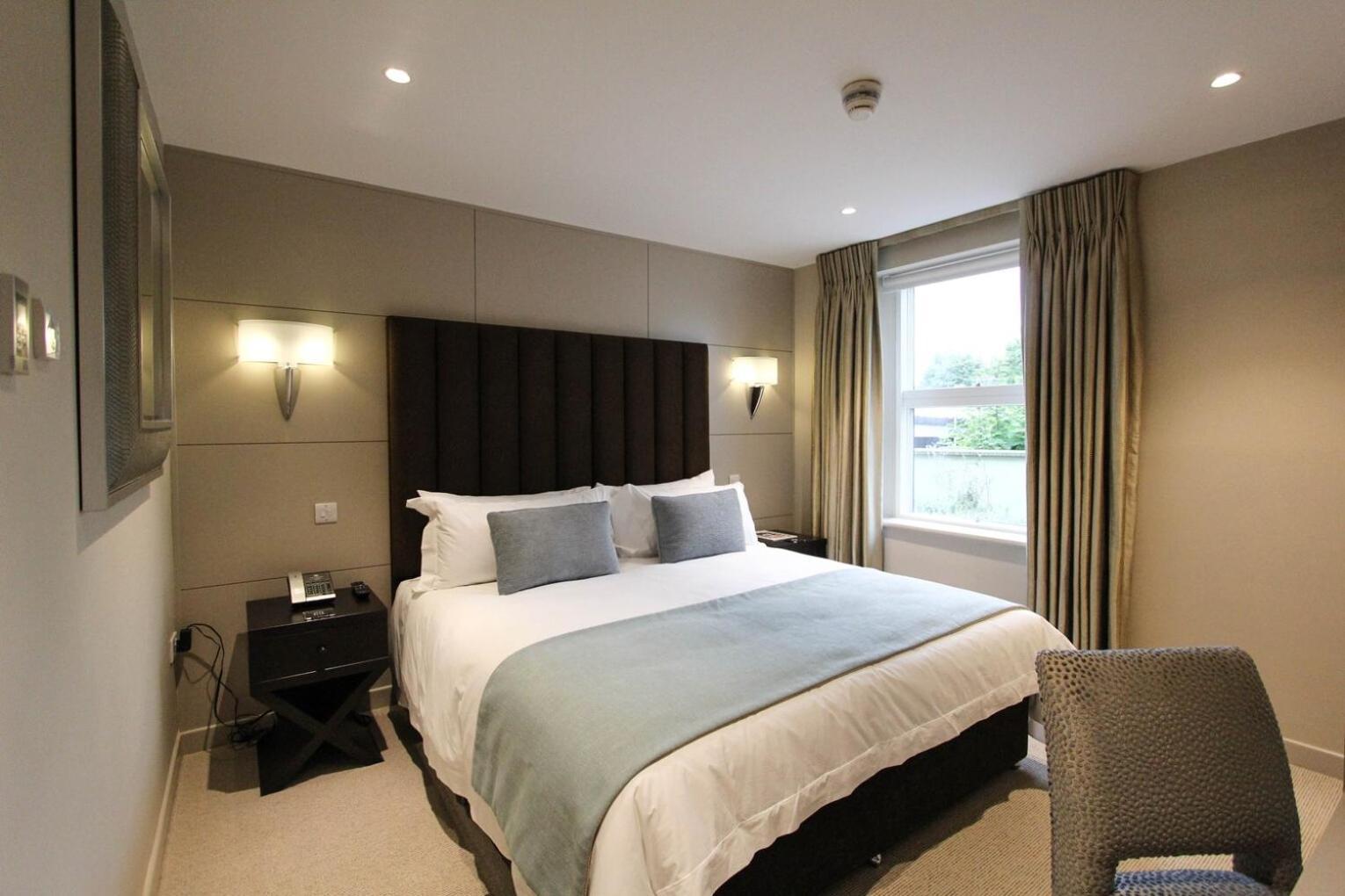 Cae Court Hotel Bridgend  Dış mekan fotoğraf