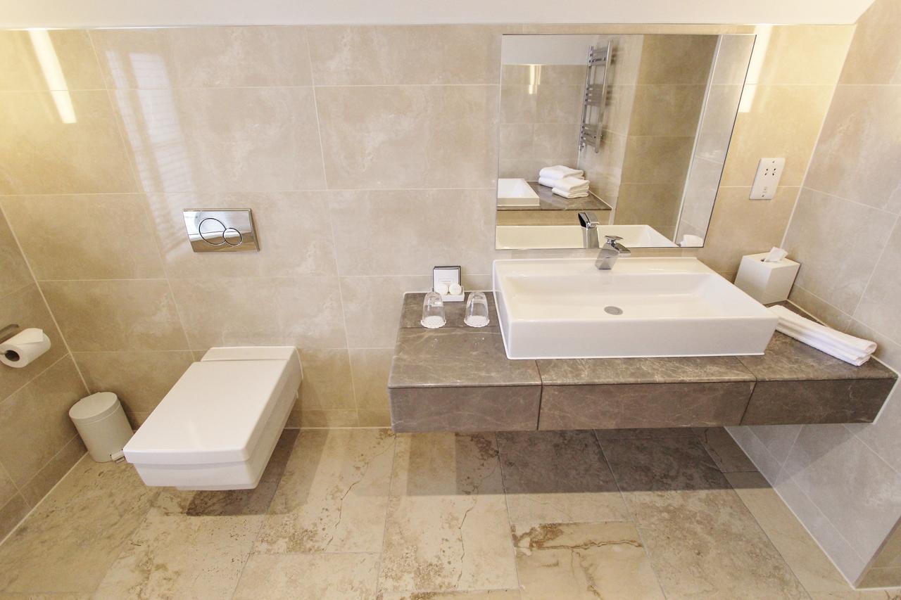 Cae Court Hotel Bridgend  Dış mekan fotoğraf